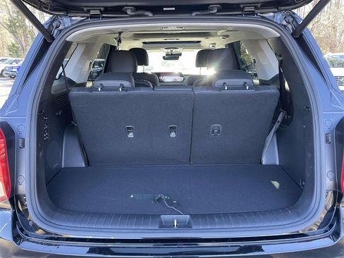 Used 2024 Hyundai Palisade Limited image 8