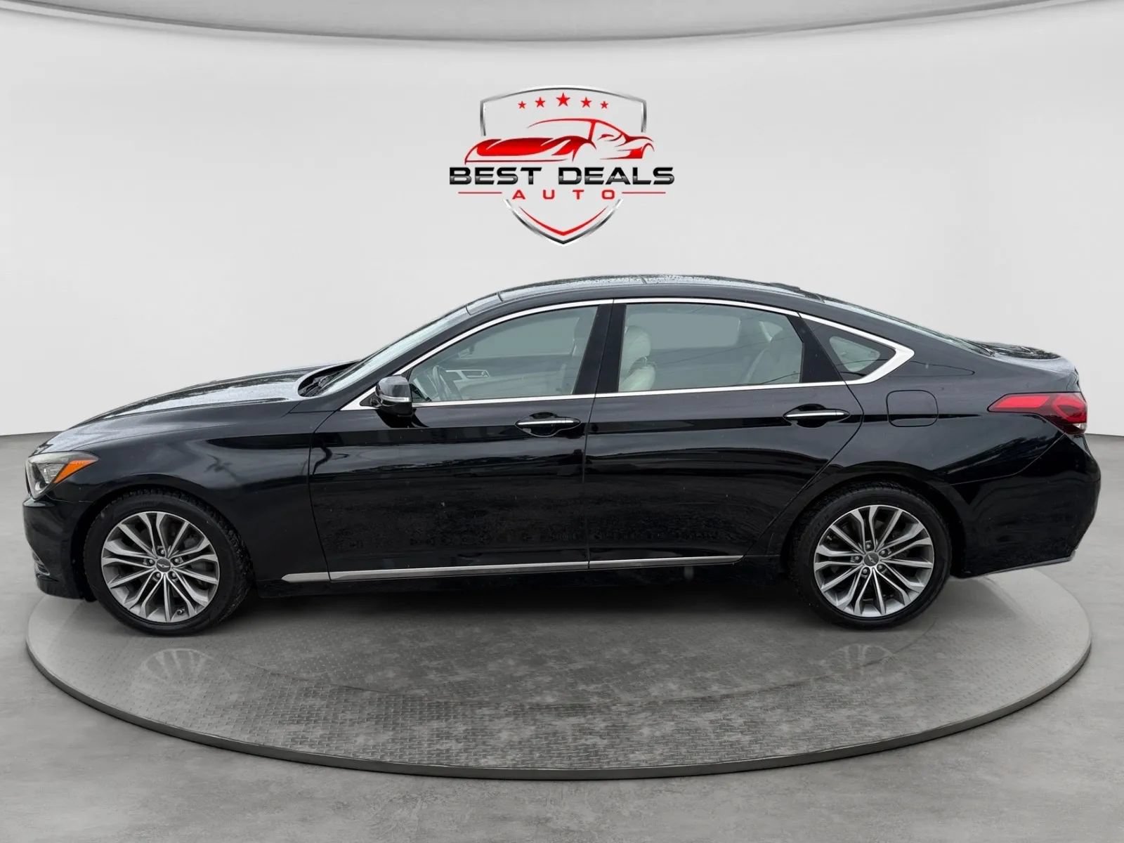 Used 2016 Hyundai Genesis 3.8 w/ Option Group 04 RWD image 2
