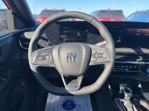 New 2026 Buick Envista Avenir image 15