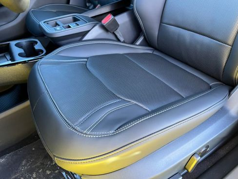 New 2025 Ford Mustang Mach-E Premium image 11