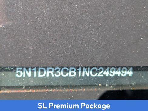 Used 2022 Nissan Pathfinder SL w/ SL Premium Package FWD image 9