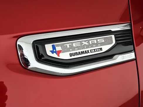 Used 2026 GMC Sierra 1500 SLT AWD/4WD image 38