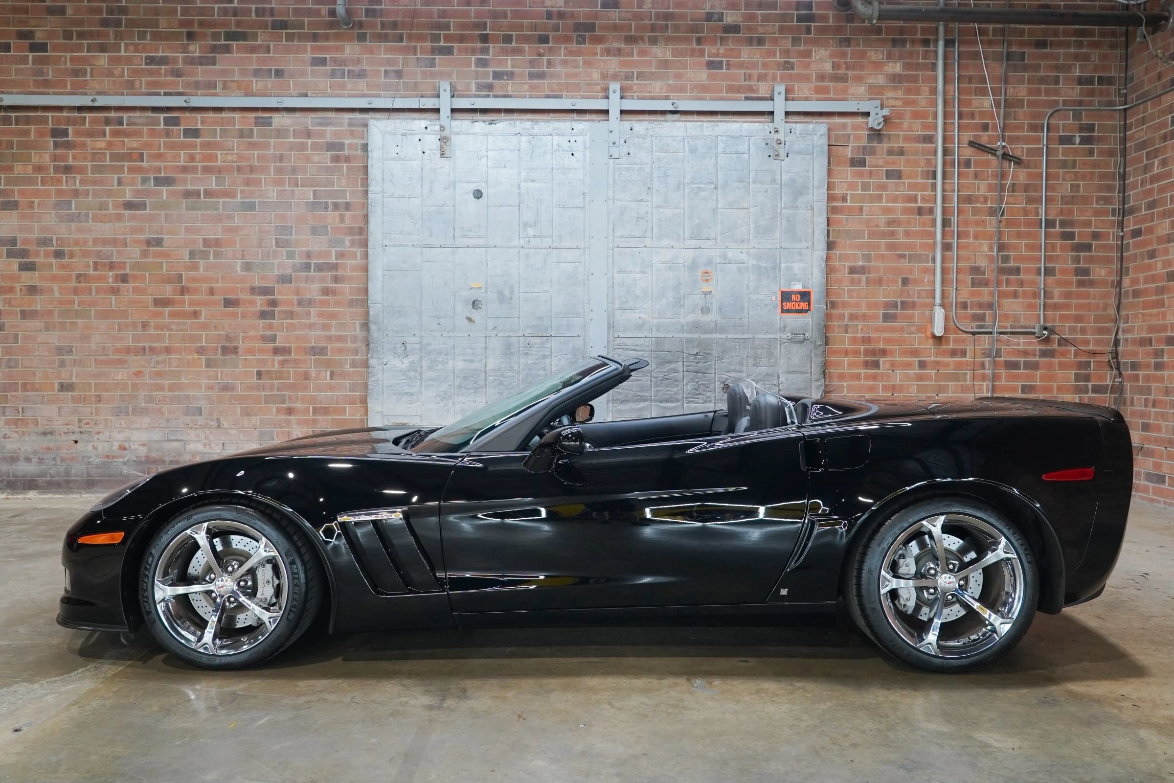 Used 2011 Chevrolet Corvette Grand Sport w/ Preferred Equipment Group RWD image 34