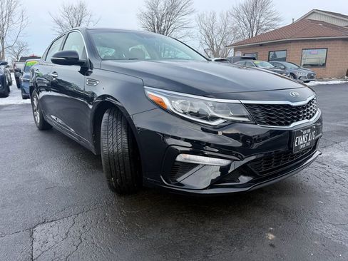 Used 2019 Kia Optima LX image 3