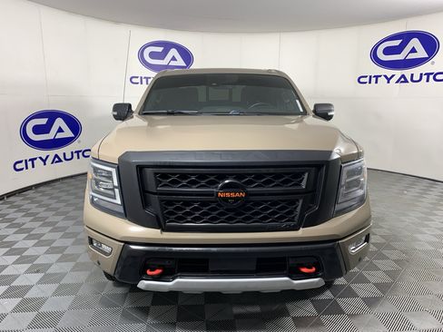 Used 2021 Nissan Titan PRO-4X w/ Pro-4x Convenience Package AWD/4WD image 7