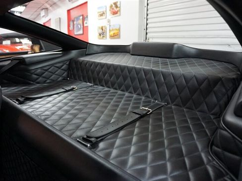 Used 2001 Ferrari 550 Maranello Coupe RWD image 12