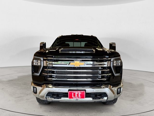 Used 2024 Chevrolet Silverado 2500 LTZ w/ LTZ Convenience Package AWD/4WD image 9