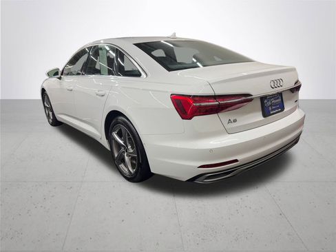 Used 2024 Audi A6 Premium Plus image 4