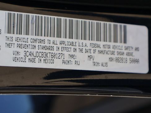 Used 2019 Jeep Compass Limited image 29