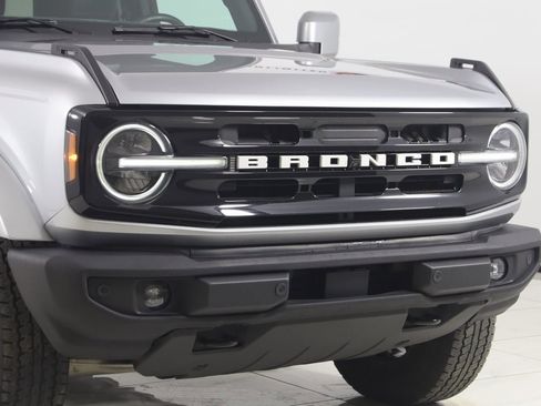 Used 2022 Ford Bronco Outer Banks image 43