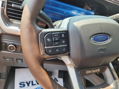 New 2025 Ford F250 King Ranch w/ Chrome Package image 22