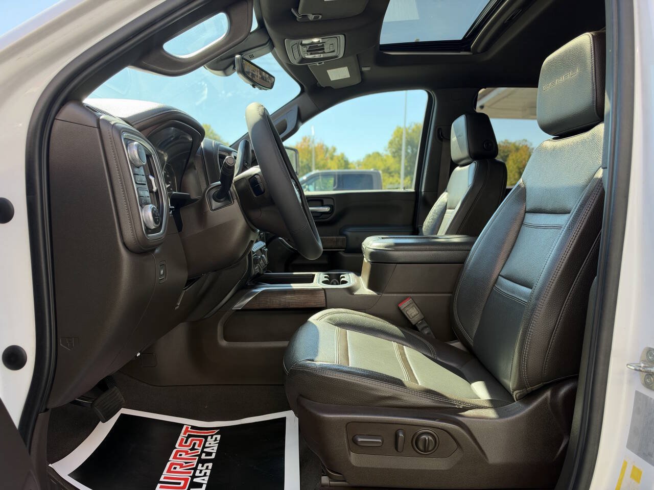 Used 2020 GMC Sierra 3500 Denali w/ Denali Ultimate Package AWD/4WD image 19