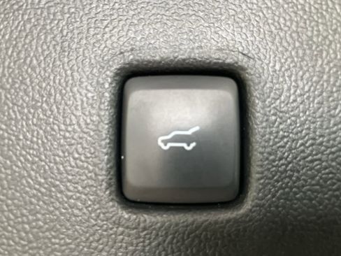 Used 2023 Ford Escape ST-Line Select image 27