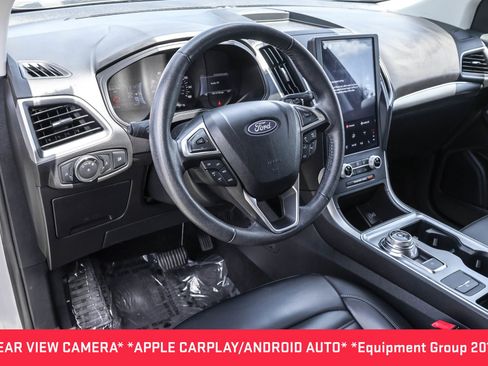 Used 2022 Ford Edge SEL image 5