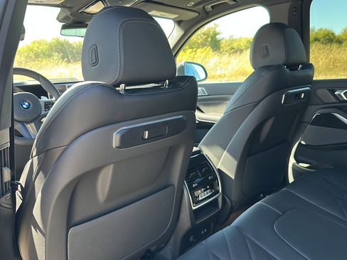 New 2026 BMW X5 xDrive40i w/ M Sport Package image 14