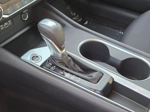 Used 2022 Nissan Altima 2.5 SV FWD image 22