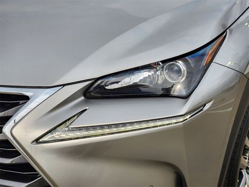 Used 2016 Lexus NX 200t FWD image 9