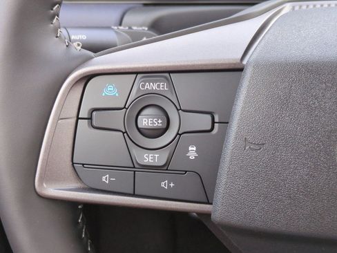 New 2026 Nissan Sentra SL w/ Floor Mat Package FWD image 24