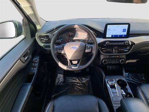 Used 2022 Ford Escape SEL image 21