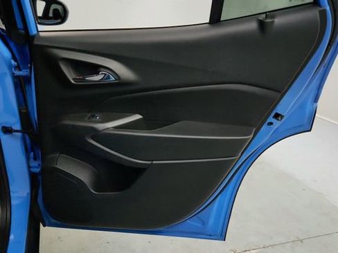 Certified 2024 Chevrolet Trax RS image 21