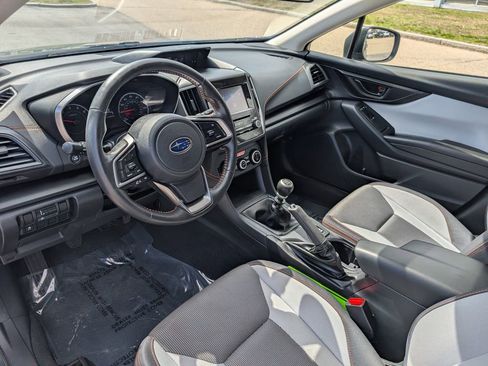 Used 2023 Subaru Crosstrek 2.0i Premium image 17