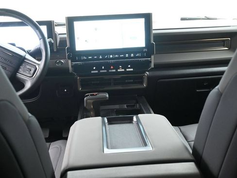 Used 2025 GMC Hummer EV 2X AWD/4WD image 14