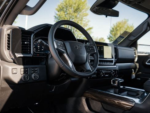New 2026 Chevrolet Silverado 1500 RST w/ RST All Star Premium Package AWD/4WD image 17