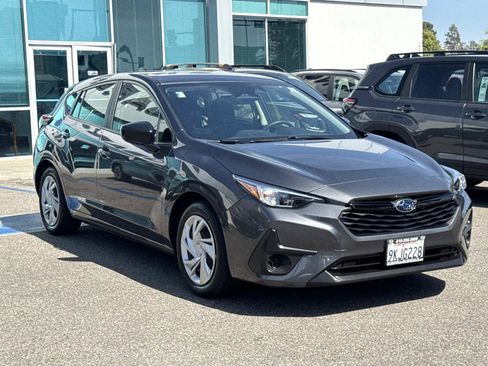 Used 2024 Subaru Impreza 2.0i AWD/4WD image 3