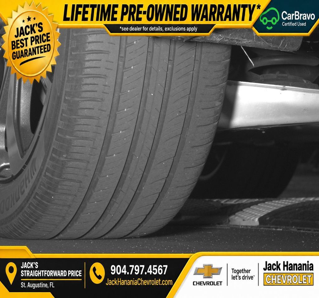 Used 2022 Chevrolet Equinox Premier FWD image 21