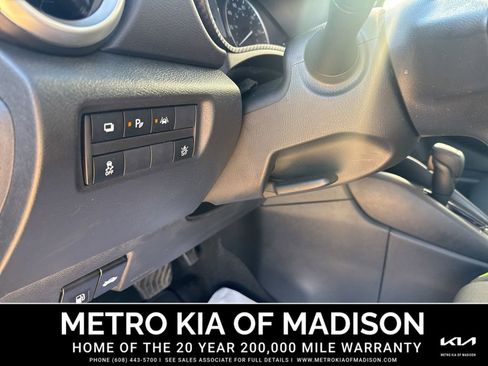 Used 2021 Nissan Versa S image 13