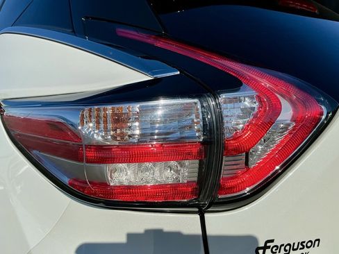 Used 2018 Nissan Murano SL w/ Cargo Package image 14