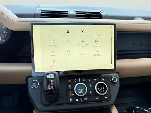 New 2026 Land Rover Defender 110 X-Dynamic SE AWD/4WD image 21