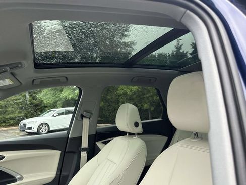Certified 2025 Audi Q5 Premium w/ Convenience Package AWD/4WD image 22