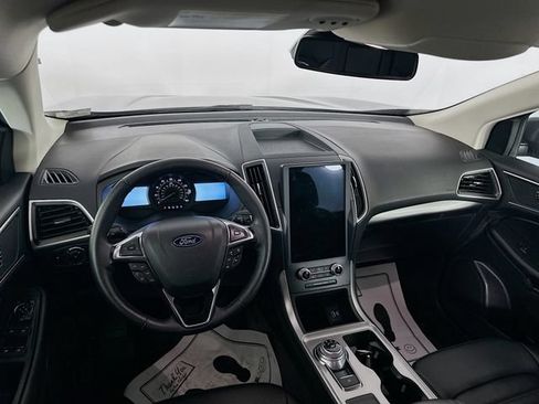 Certified 2024 Ford Edge SEL w/ Convenience Package AWD/4WD image 29