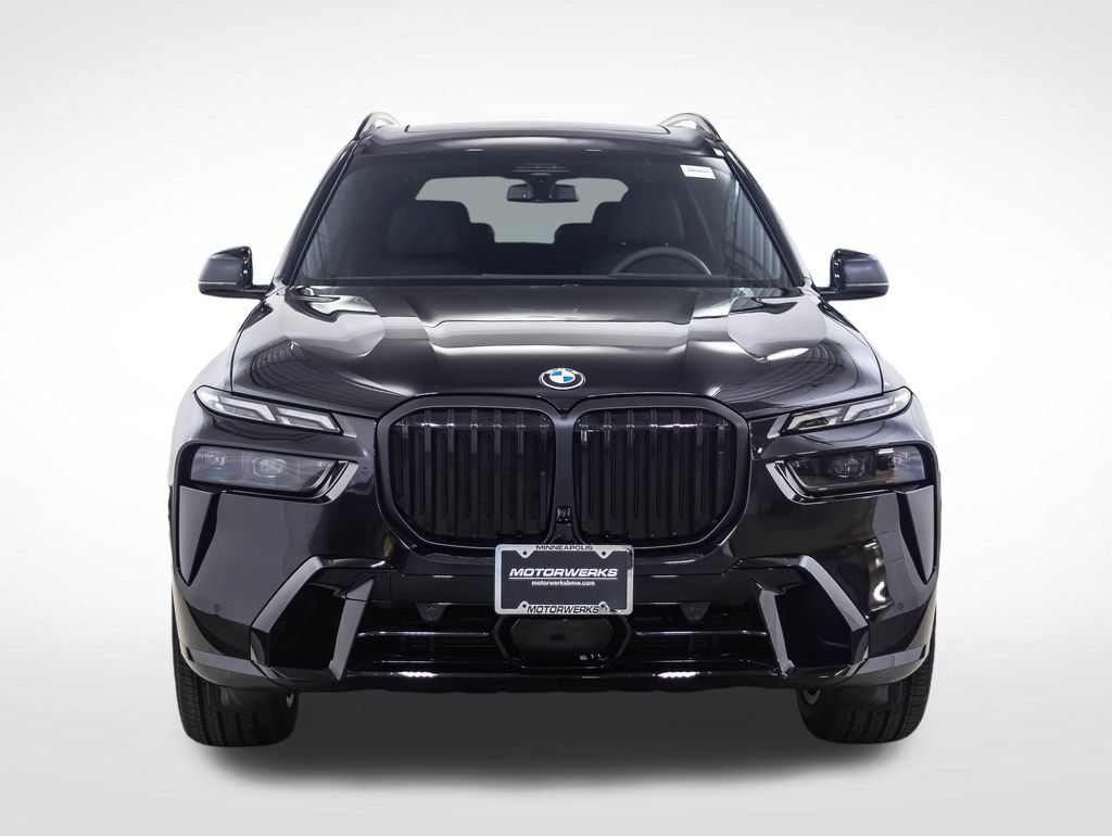 Used 2027 BMW X7 xDrive40i w/ M Sport Package AWD/4WD image 8