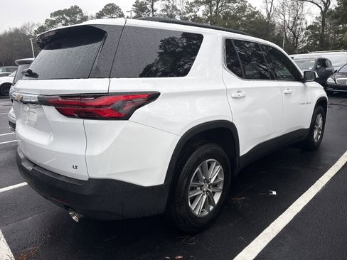 Certified 2023 Chevrolet Traverse LT image 9