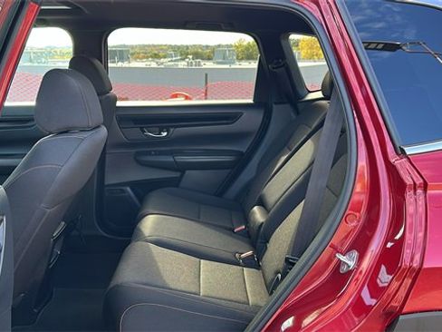Used 2025 Honda CR-V Sport image 24