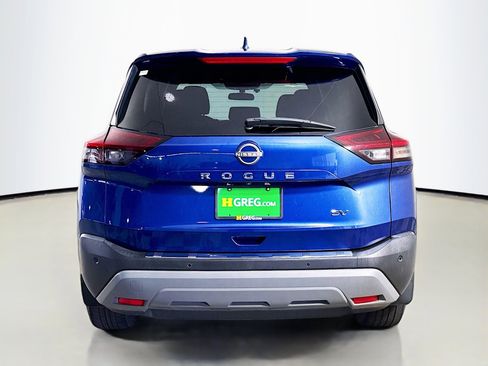Used 2023 Nissan Rogue SV FWD image 8