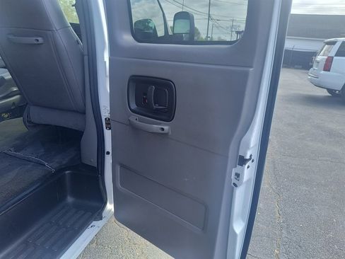 Used 2019 Chevrolet Express 3500 LT w/ LT Preferred Equipment Group RWD image 26