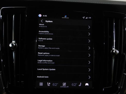 Used 2026 Volvo V90 B6 Cross Country Ultra image 69