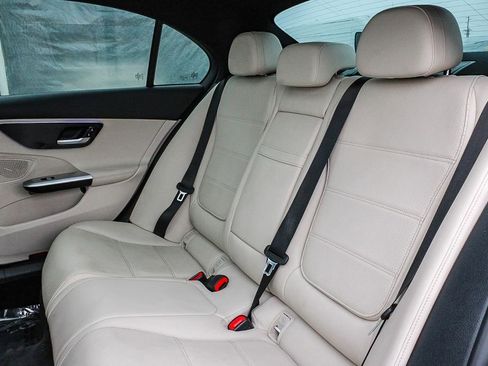 Used 2023 Mercedes-Benz C 300 Sedan image 19