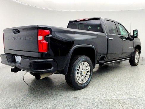 Used 2023 Chevrolet Silverado 2500 High Country image 5