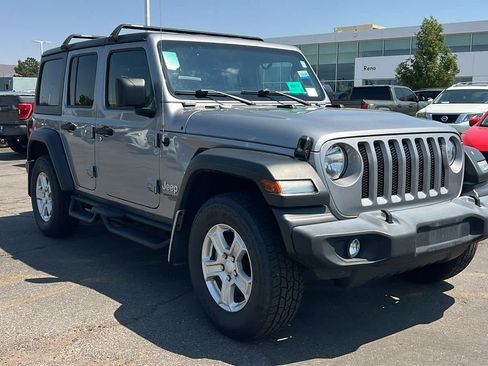 Used 2021 Jeep Wrangler Unlimited Sport AWD/4WD image 3