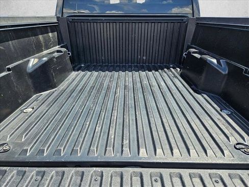Used 2024 Toyota Tacoma SR5 AWD/4WD image 6