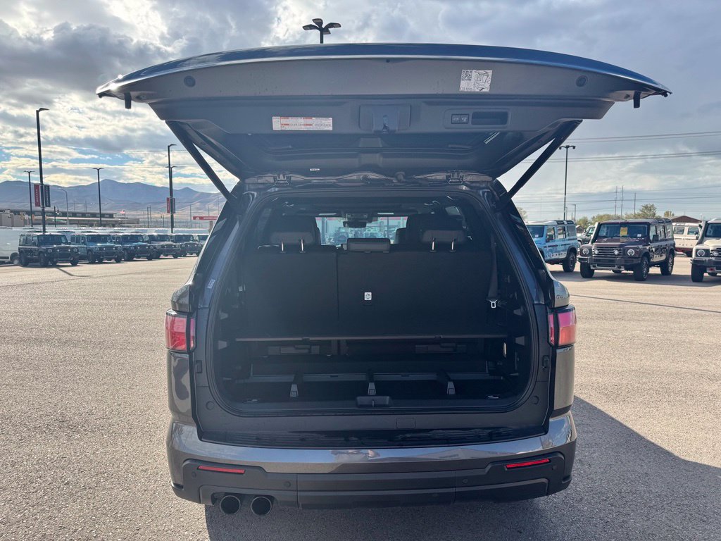 Used 2025 Toyota Sequoia TRD Pro AWD/4WD image 25