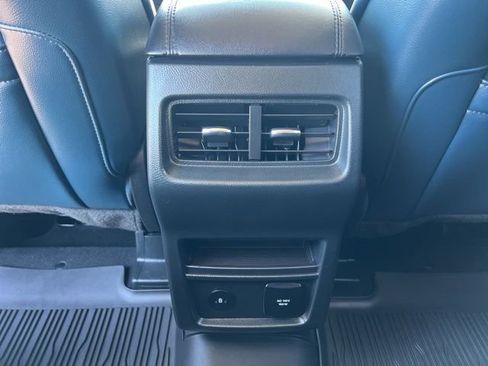 Used 2023 Ford Edge SEL w/ Sport Appearance Package AWD/4WD image 20
