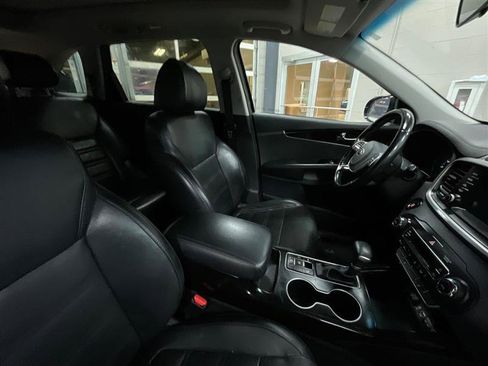 Used 2020 Kia Sorento EX image 30