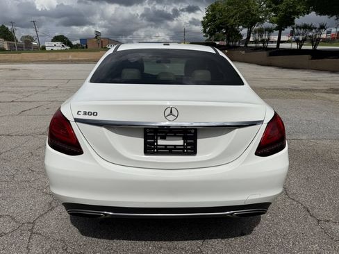 Used 2019 Mercedes-Benz C 300 Sedan w/ Premium Package image 7