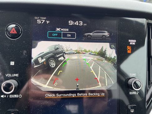 Used 2024 Subaru Outback Premium AWD/4WD image 9