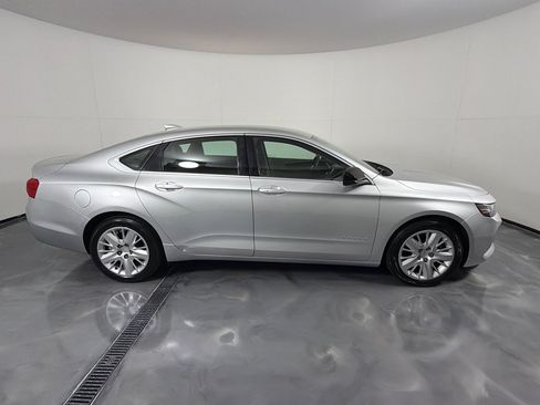 Used 2018 Chevrolet Impala LS FWD image 4
